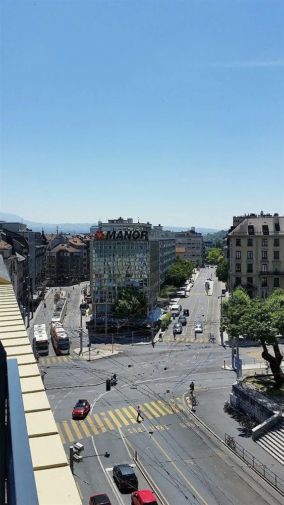 Visionapartments Place De Cornavin - Contactless Check-In جنيفا 3*,