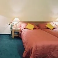 فندق Visionapartments Place De Cornavin - Contactless Check-In جنيفا